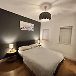 Comfortable 1br House With Fast Wifi & Near Transport By Altoluxo Short Lets & Serviced Апартаменти Бристоль