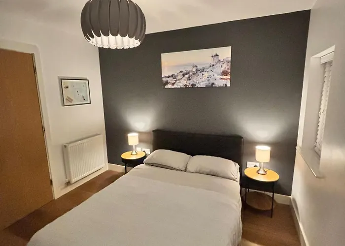 Apartament Comfortable 1br House With Fast Wifi & Near Transport By Altoluxo Short Lets & Serviced Bristol